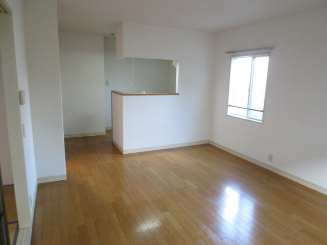 物件内観写真4　(居室)