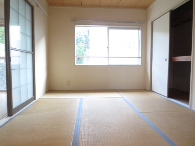 物件内観写真13　(居室)