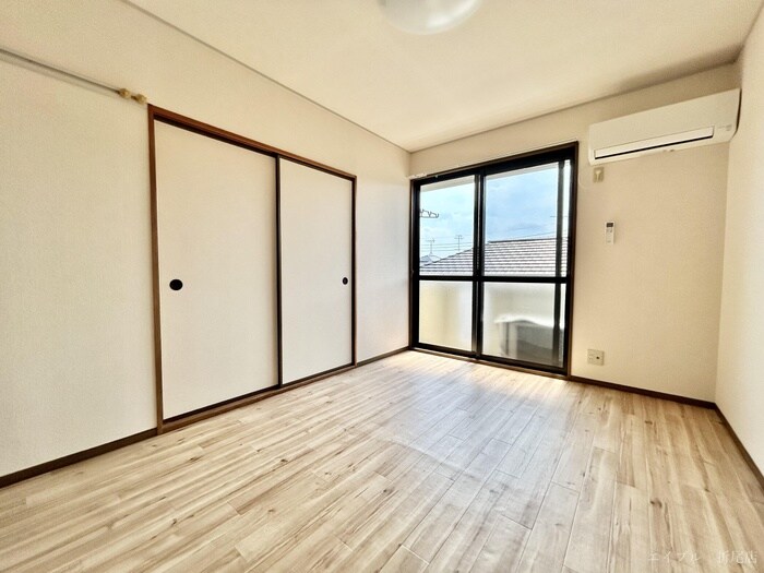 物件内観写真16　(居室)