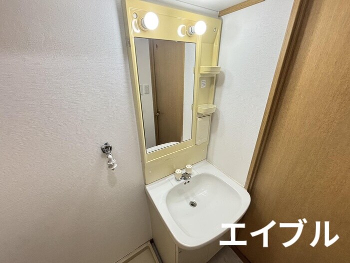 物件内観写真10　(洗面)