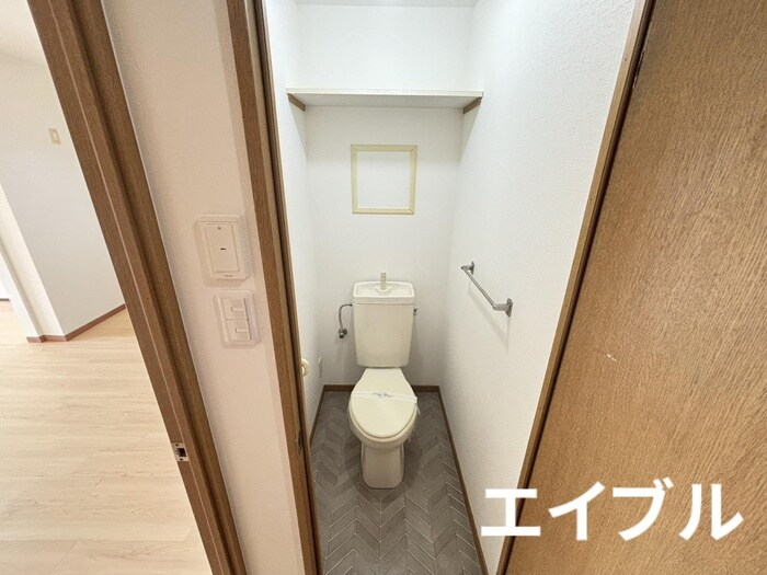 物件内観写真11　(トイレ)