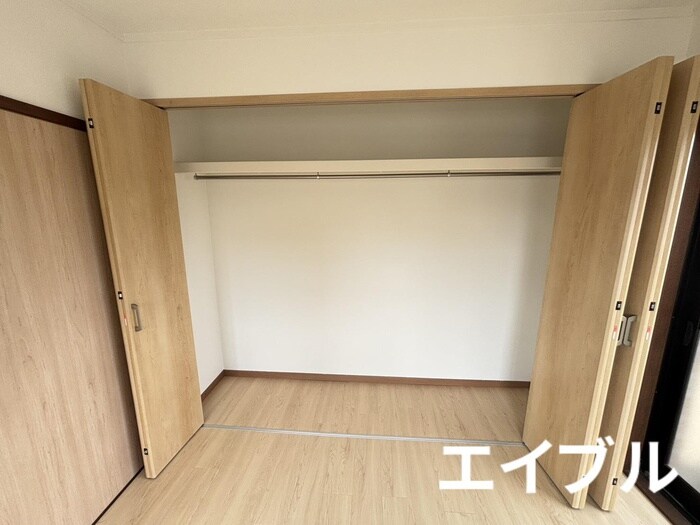 物件内観写真13　(収納)