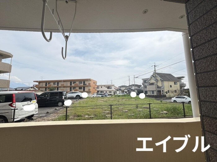 物件内観写真15　(室内からの展望)