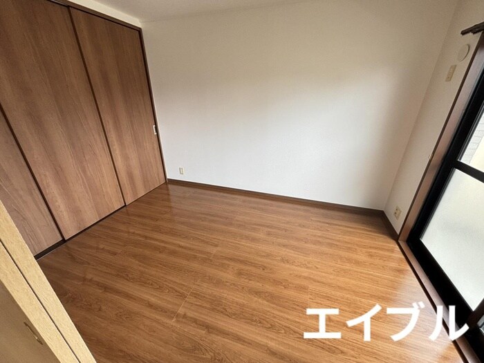 物件内観写真19　(居室)