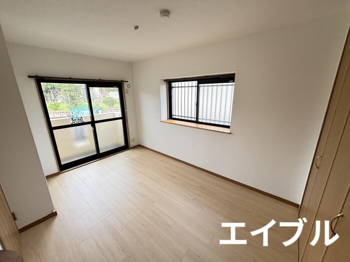 物件内観写真19　(居室)