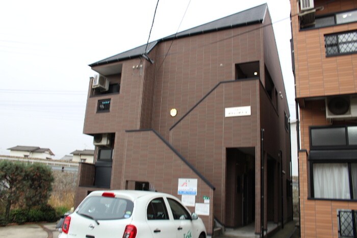 物件外観写真3　(外観写真)