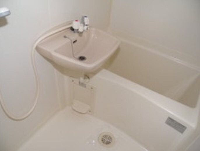 物件内観写真7　(バス／シャワールーム等)