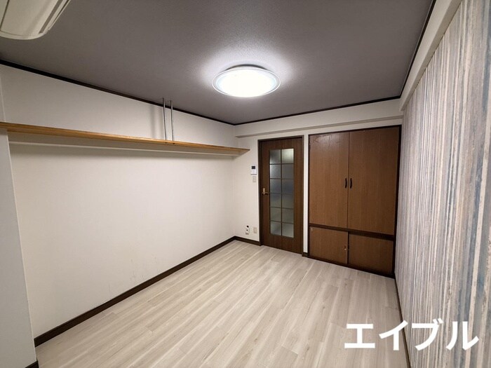 物件内観写真5　(居室)