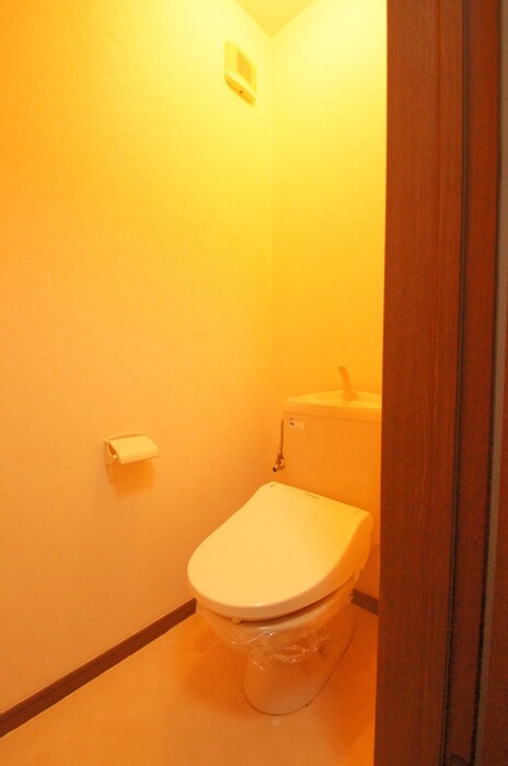 物件内観写真13　(トイレ)