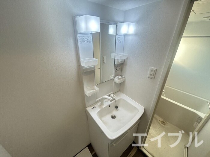 物件内観写真12　(洗面)