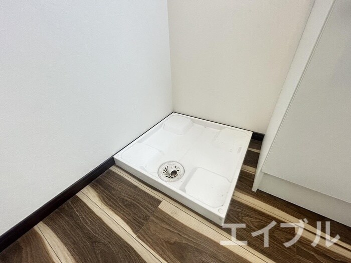 物件内観写真14　(洗濯機置場)