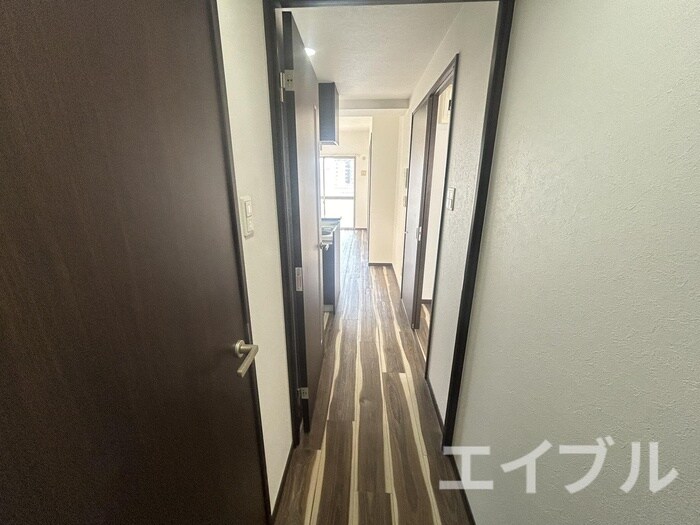 物件内観写真20　(廊下)