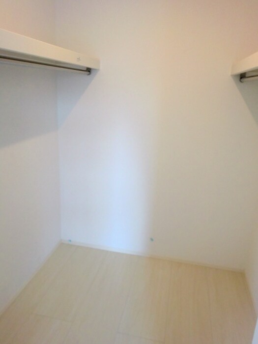 物件内観写真11　(収納)