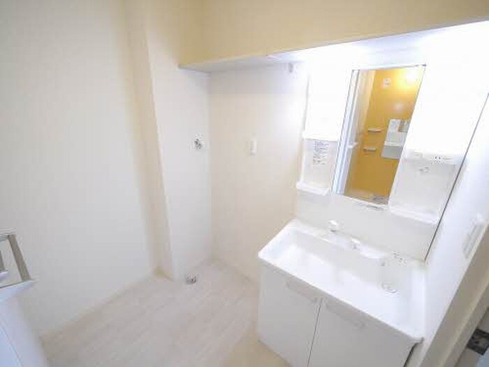物件内観写真12　(洗面)