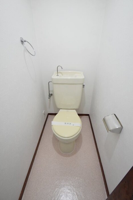 物件内観写真9　(トイレ)