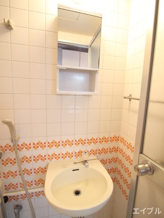 物件内観写真12　(洗面)