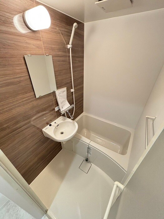 物件内観写真4　(バス／シャワールーム等)