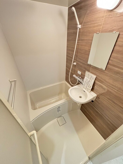 物件内観写真7　(バス／シャワールーム等)