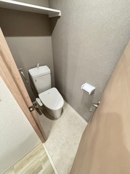 物件内観写真5　(トイレ)