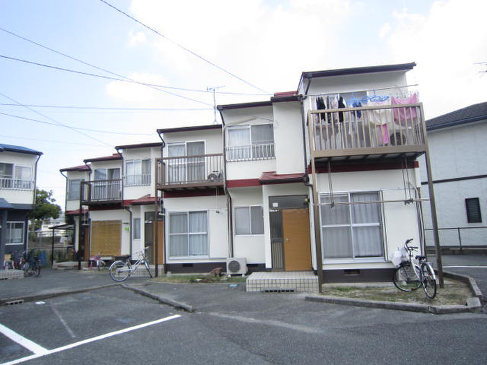 春日ハイツ