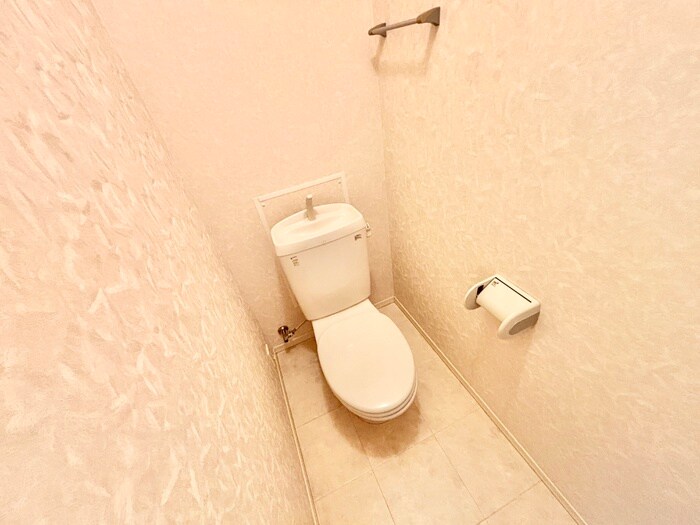 物件内観写真7　(トイレ)