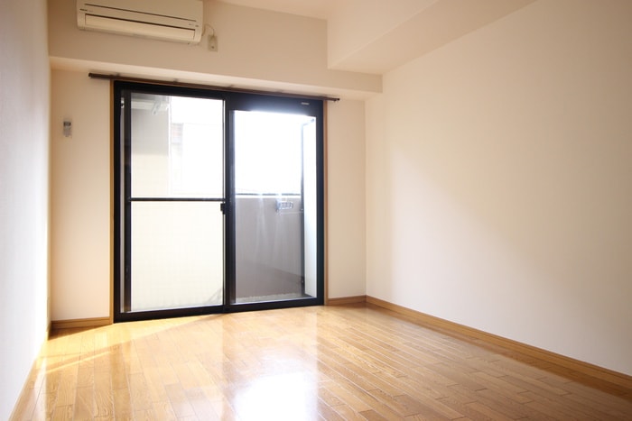 物件内観写真4　(居室)