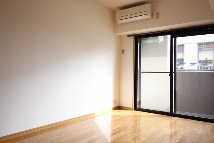 物件内観写真5　(居室)