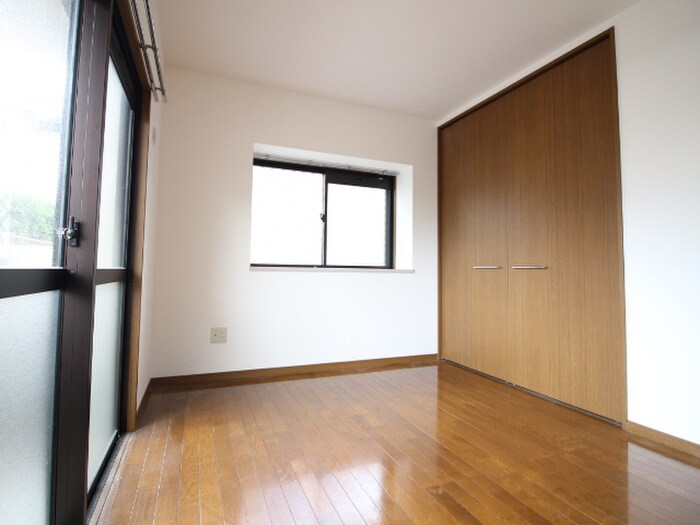 物件内観写真12　(居室)