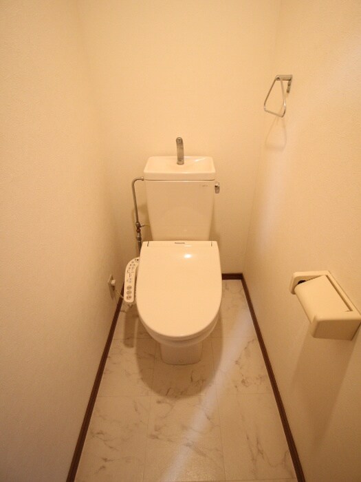 物件内観写真13　(トイレ)