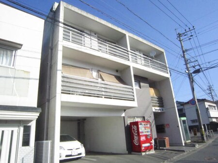 Ｓｐｅｃｉａｌｅ ３５外観写真