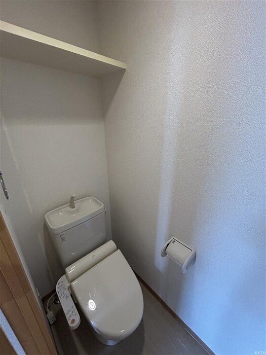 物件内観写真12　(トイレ)