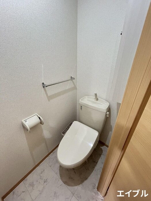 物件内観写真10　(トイレ)