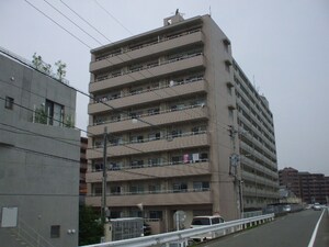 リバ－ヒルズ那珂外観写真