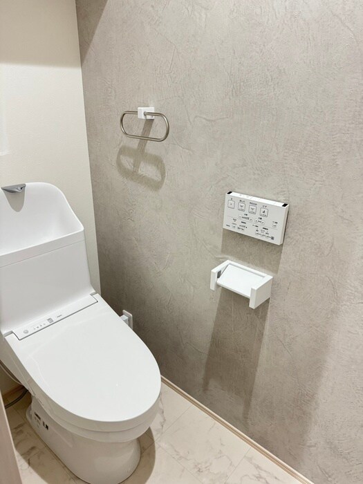 物件内観写真6　(トイレ)