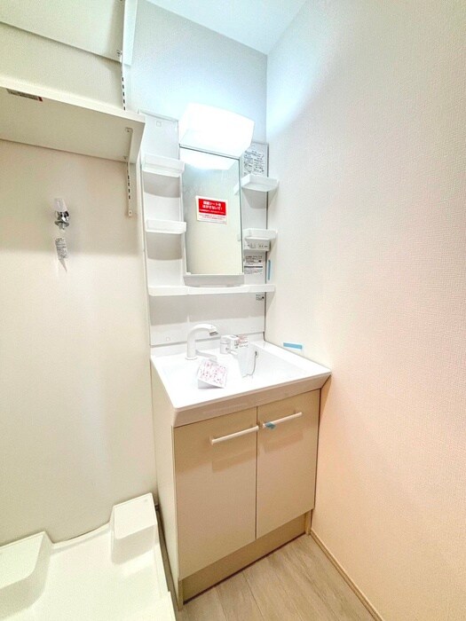 物件内観写真11　(洗面)