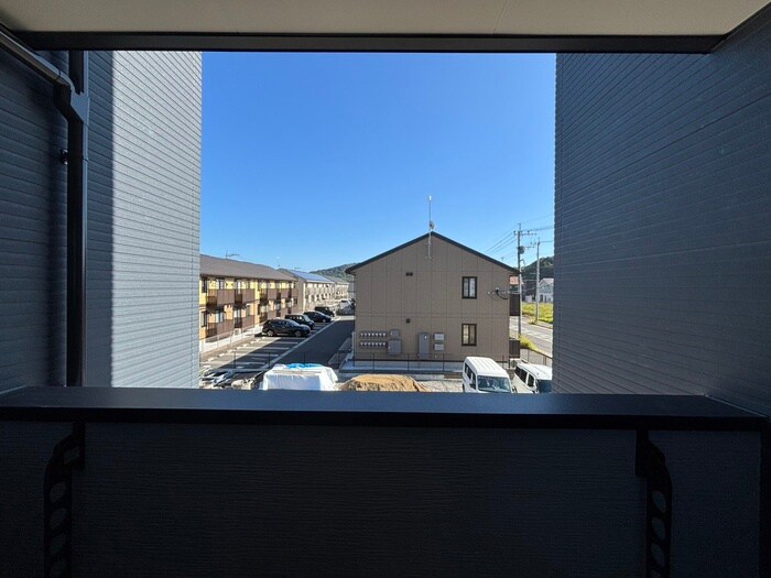 物件内観写真16　(室内からの展望)