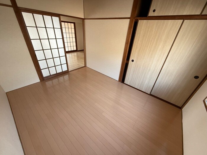 物件内観写真6　(居室)