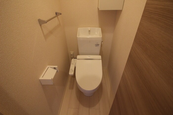 物件内観写真12　(トイレ)