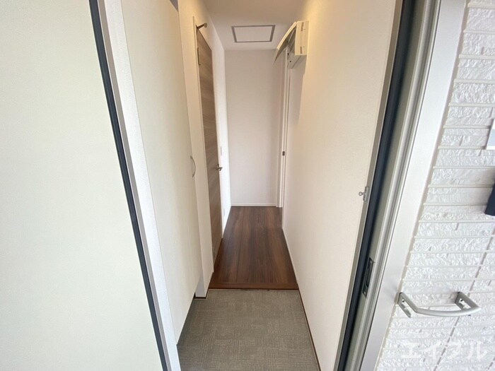 物件内観写真17　(廊下)