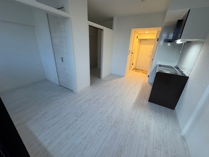 物件内観写真2　(居室)