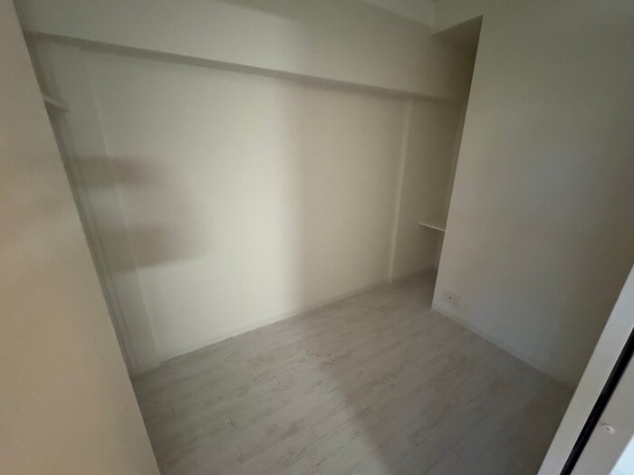 物件内観写真3　(居室)