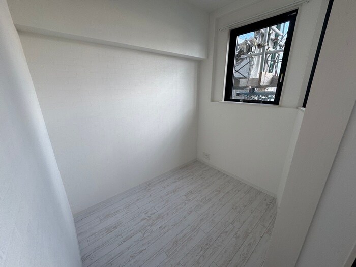 物件内観写真4　(居室)