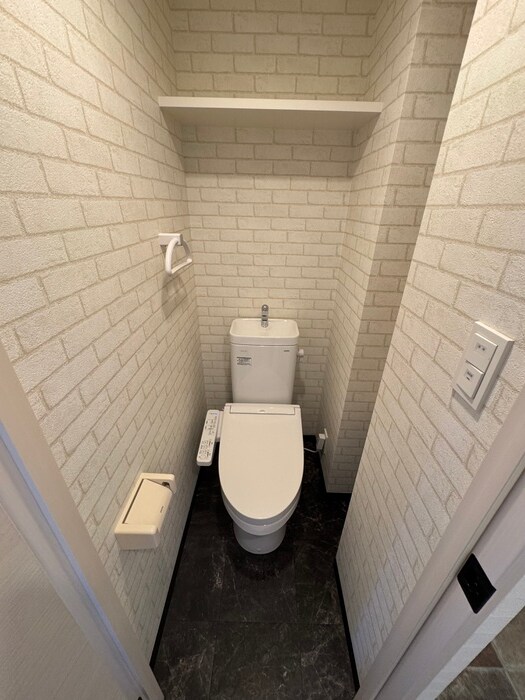 物件内観写真6　(トイレ)