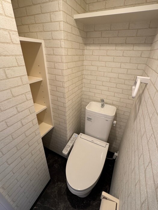 物件内観写真7　(トイレ)