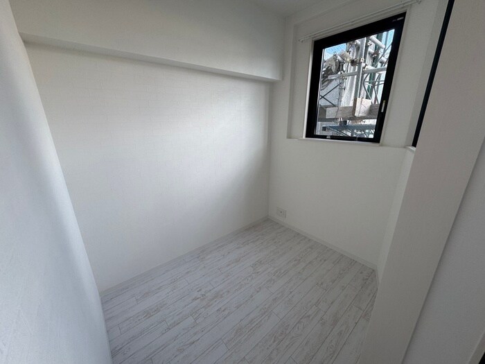 物件内観写真14　(居室)