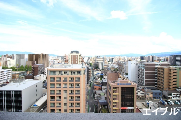 物件内観写真17　(室内からの展望)