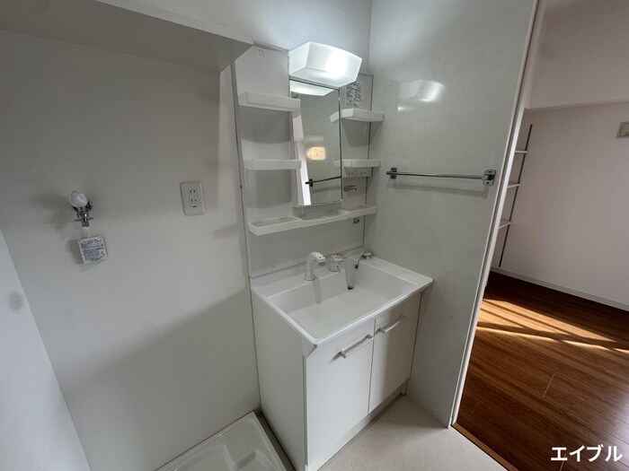 物件内観写真11　(洗面)