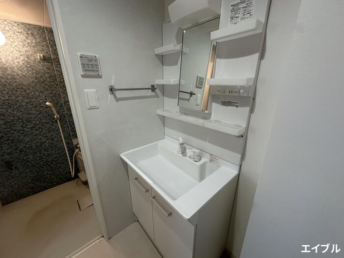 物件内観写真11　(洗面)