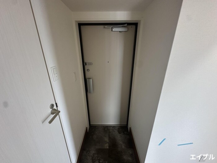 物件内観写真14　(玄関)