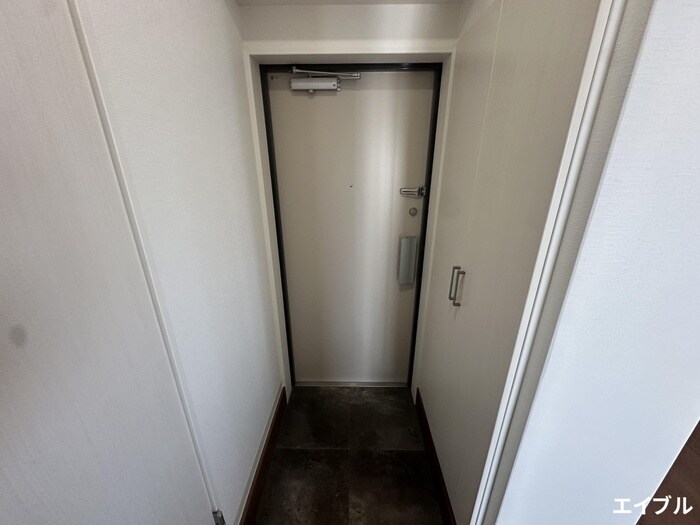 物件内観写真14　(玄関)